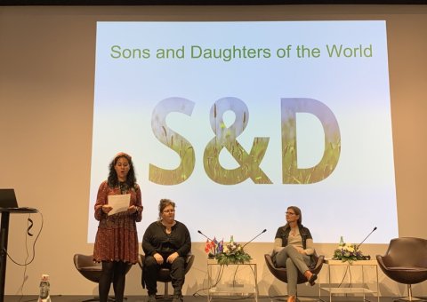 The fourth panel of speakers at NIIS2019 brings to light the stories of families who have been impacted by radicalization. @SonsDaughtersWo & @ForFinn aim to end the radicalization of young people in Denmark. Dialogue & community building are key to their work.MWL in Denmark