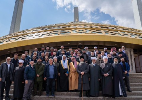 صور من مؤتمر رابطة العالم الإسلامي في #موسكو (الأول من نوعه في تاريخ روسيا الاتحادية) :