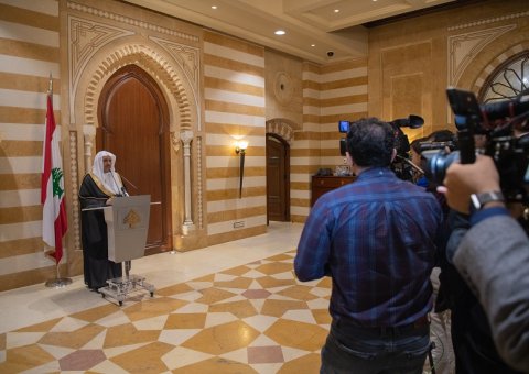 الرئيس اللبناني يستقبل الأمين العام لرابطة العالم الإسلامي