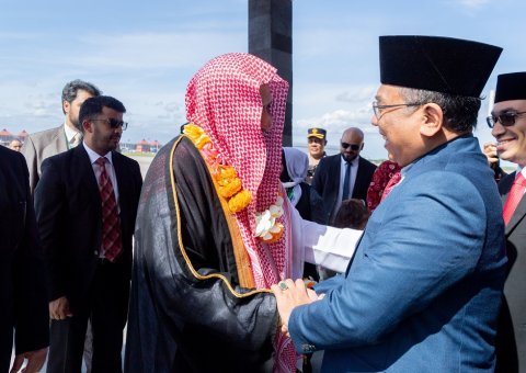 His Excellency Sheikh Dr. Mohammed Al-Issa arrives in Bali to chair the R20 Summit