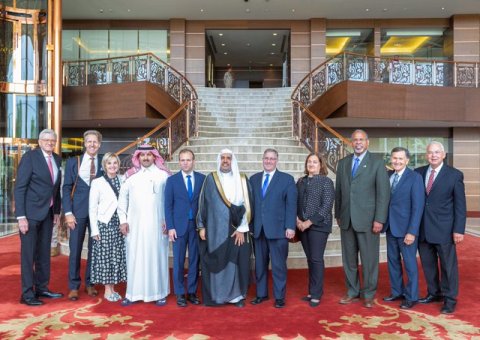  HE Dr. Mohammad Alissa and members of the U.S. evangelical community discussed the importance of family & other common values during their meeting 