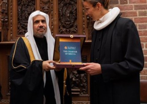 عزت مآب ڈاکٹر محمد العیسی نے یونیسکو کے ثقافتی ورثہ اور ڈنمارک کے شاہی خاندان کے دفن کے لئے مختص چرچ روز کیلڈ کیتھیڈرل کا دورہ کیا
