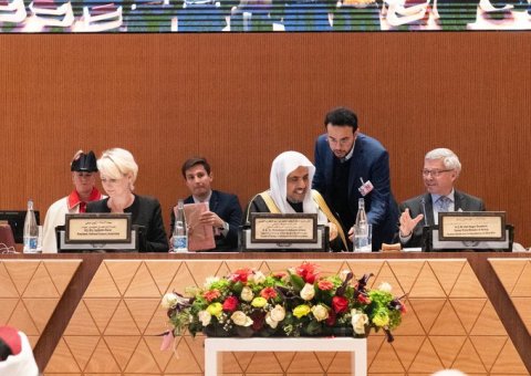 At the Muslim World League conference UNG eneva