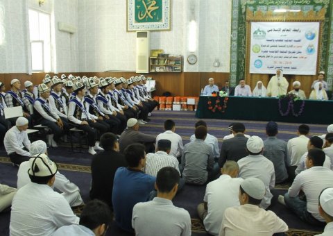 The MWL via its subsidiary the International Organization for Quran & Sunnah held a graduation ceremony for 47 Quran memorizers from its Abd Allah bin Abbas Institute in Kyrgyzstan.