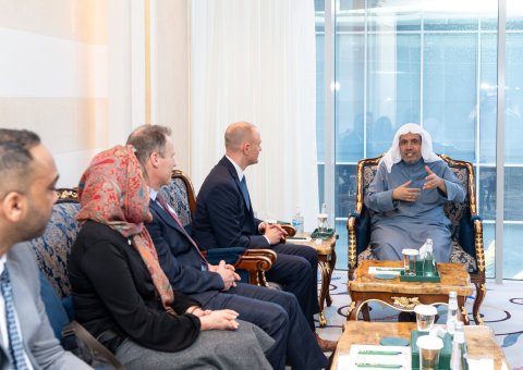 At the Muslim World League branch office in Riyadh, His Excellency Sheikh Dr. Mohammed Alissa, Secretary-General of the MWL and Chairman of the Organization of Muslim Scholars, met with His Excellency Mr. Miles Hansen