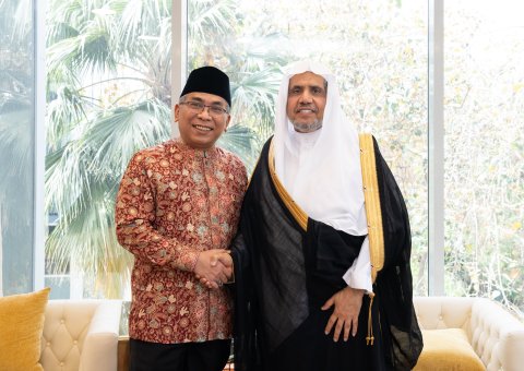 Secretary-General of the Muslim World League and Chairman of the Organization of Muslim Scholars, met with His Eminence Sheikh Yahya Cholil Staquf, Chairman of Indonesia’s Nahdlatul Ulama.