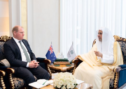 His Excellency Sheikh Dr. Mohammad Al-Issa, Secretary-General of the MWL, met with His Excellency Ambassador Mark Donovan, Australian Ambassador to the Kingdom of Saudi Arabia