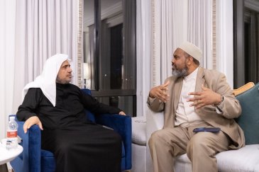 دورۂ امریکہ میں رابطہ عالم اسلامی کے عزت مآب سیکرٹری جنرل نے متعدد اسلامی شخصیات سے ملاقات کی
