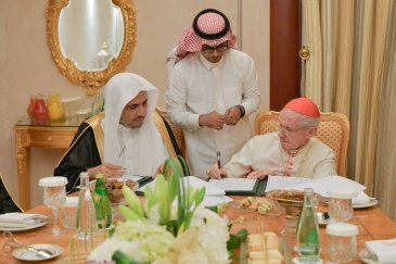 H.E. the SG of the MWL Dr. Mohammed Alissa expressed his heartfelt condolences to H.H. Pope Francis on the death of Cardinal Jean-Louis Tauran