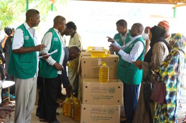 LMD di Sudan.. Kehadiran dan pengabdian yang tak surut oleh keadaan Kantor Liga Muslim Dunia di Republik Sudan terus melanjutkan program bantuan dan medisnya tanpa henti