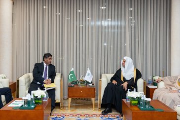 At the Muslim World League's branch office in Riyadh, His Excellency Sheikh Dr. Mohammed Alissa, Secretary-General of the MWL and Chairman of the Organization of Muslim Scholars, met with His Excellency Dr. Gohar Ejaz
