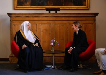 Le Secrétaire général, cheikh Mohammed Al-Issa , a rencontré, l’ancienne Première ministre de Nouvelle-Zélande, Mme Jacinda Ardern