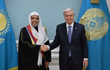 Today, at the Presidential Palace in the capital, Astana, H.E. President Kassym-Jomart Tokayev, President of the Republic of Kazakhstan, received H.E. Sheikh Dr. Mohammed Al-Issa , Secretary-General of the Muslim World League (MWL) and Chairman of the Organization of Muslim Scholars