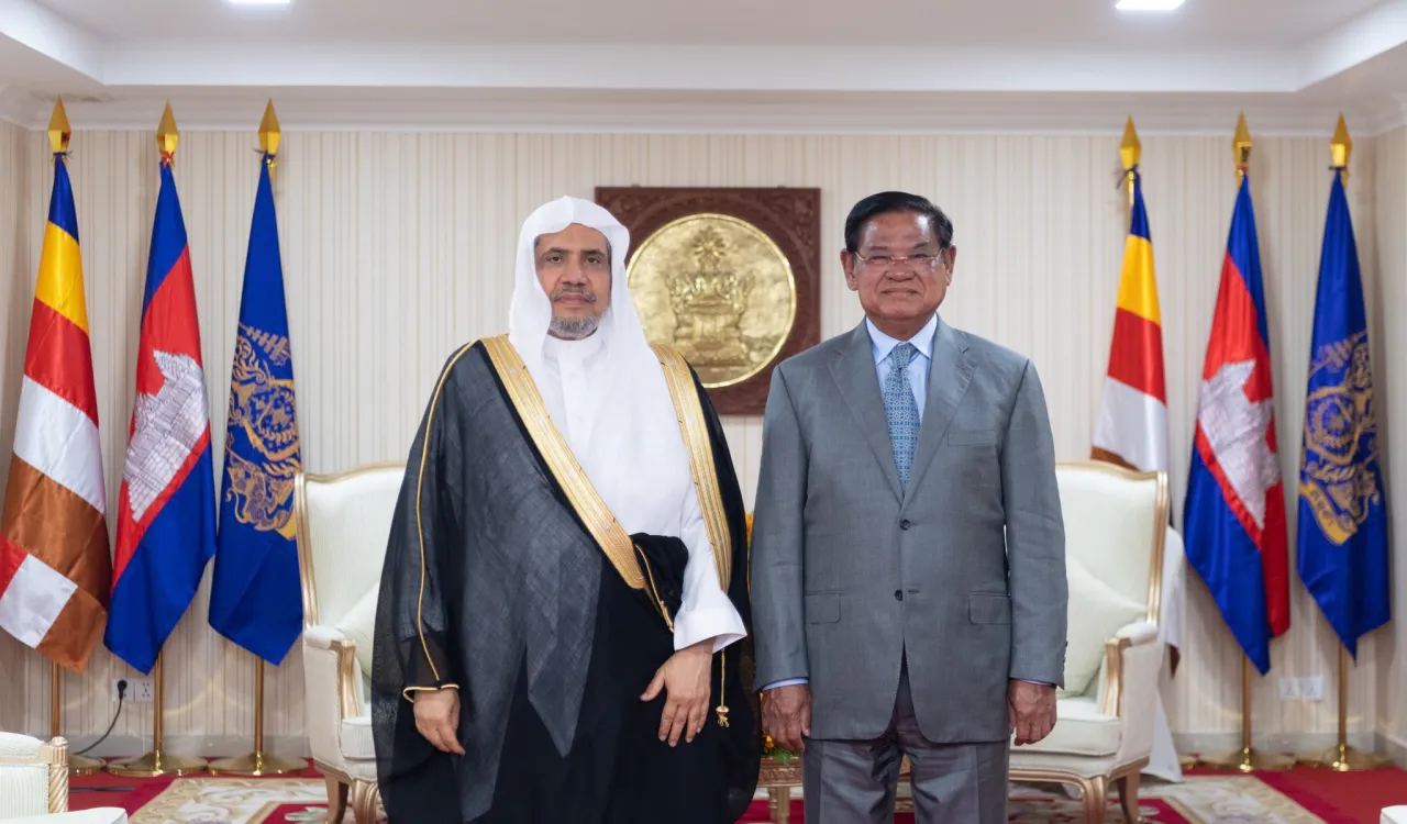 معالي الشيخ د. محمد العيسى‬⁩ يلتقي معالي نائب رئيس الوزراء، وزير الداخلية سار خينج