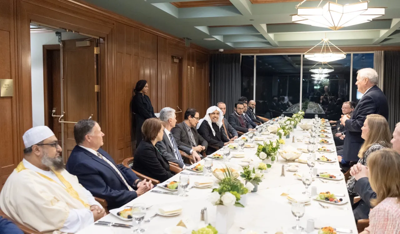 Les responsables de la communauté mormone organisent  un dîner en l’honneur du D.Mohammad Alissa avec la présence de représentants politiques et musulmans.