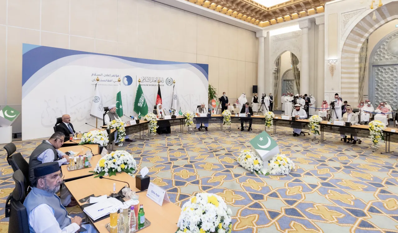 بدء أعمال مؤتمر إعلان السلام في أفغانستان‬⁩، بدعم ومبادرة من المملكة العربية السعودية  وتحت مظلة رابطة العالم الإسلامي‬⁩ في مكة المكرمة.