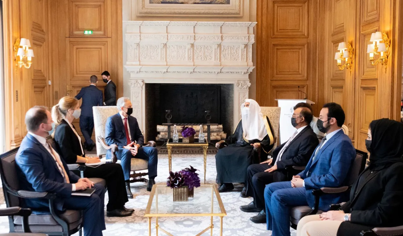 لمستقبل شباب العالم.. شراكة بين رابطة العالم الإسلامي ومعهد توني بلير للتغيير العالمي