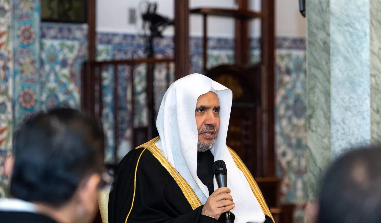 ‏افتتح معالي الأمين العام، رئيس هيئة علماء المسلمين، فضيلة الشيخ د. ⁧‫محمد العيسى‬⁩، في المركز الإسلامي بواشنطن، اجتماعَ المجلس التأسيسي للقيادات الإسلامية في أمريكا بشطريها الشمالي والجنوبي