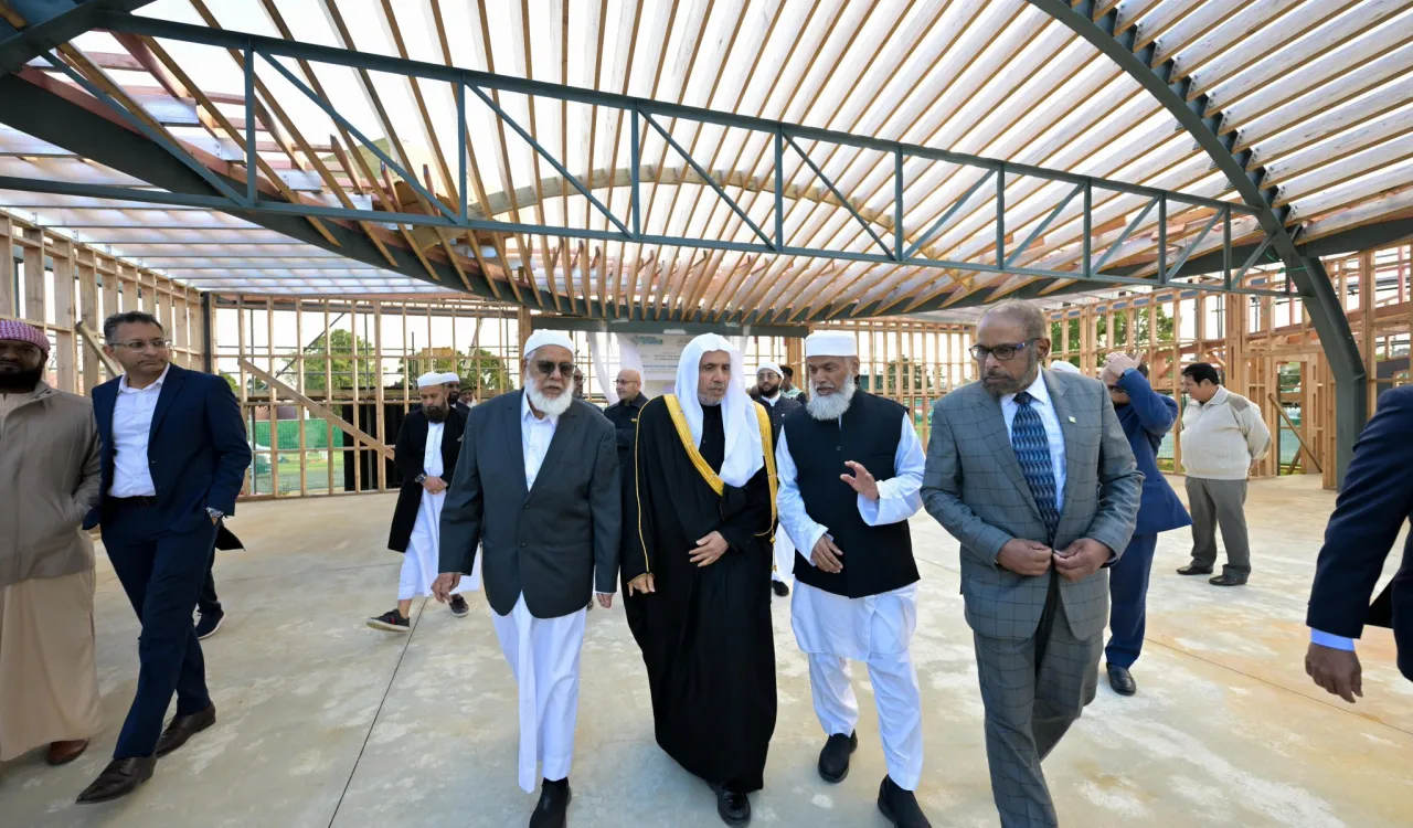 H.E. Sheikh Dr. Mohammed Al-Issa , Secretary-General of the MWL, toured the site where the first phase of the Islamic Centre is being developed in Auckland and took part in planting the Olive Tree of Peace within the centre’s premises