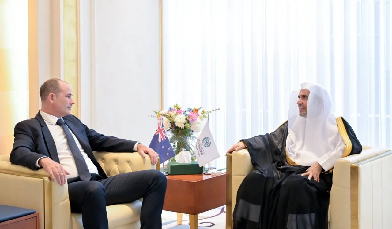 Riyadh, H.E. Sheikh Dr. Mohammed Al-Issa , Secretary-General of the MWL, received H.E. Mr. Charles Kingston, Ambassador of New Zealand to the KSA