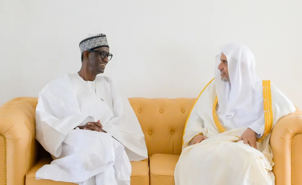 التقى معالي الأمين العام، رئيس هيئة علماء المسلمين، فضيلة الشيخ د. محمد العيسى‬⁩‬⁩ ، في العاصمة النيجيرية "أبوجا"، معالي مستشار الأمن القومي النيجيري، السيد نوهو ريبادو