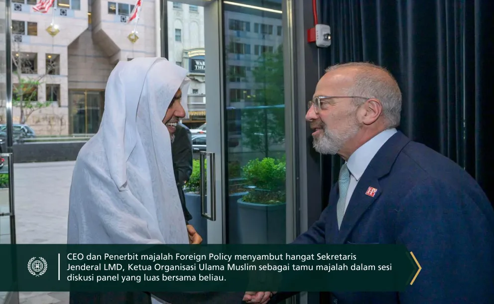 CEO, dan penerbit, majalah "Foreign Policy" menyelenggarakan sesi diskusi yang dilanjutkan dengan jamuan makan malam untuk menghormati Yang Mulia Sekretaris Jenderal LMD, Ketua Organisasi Ulama Muslim, Syekh Dr. Mohammed Alissa