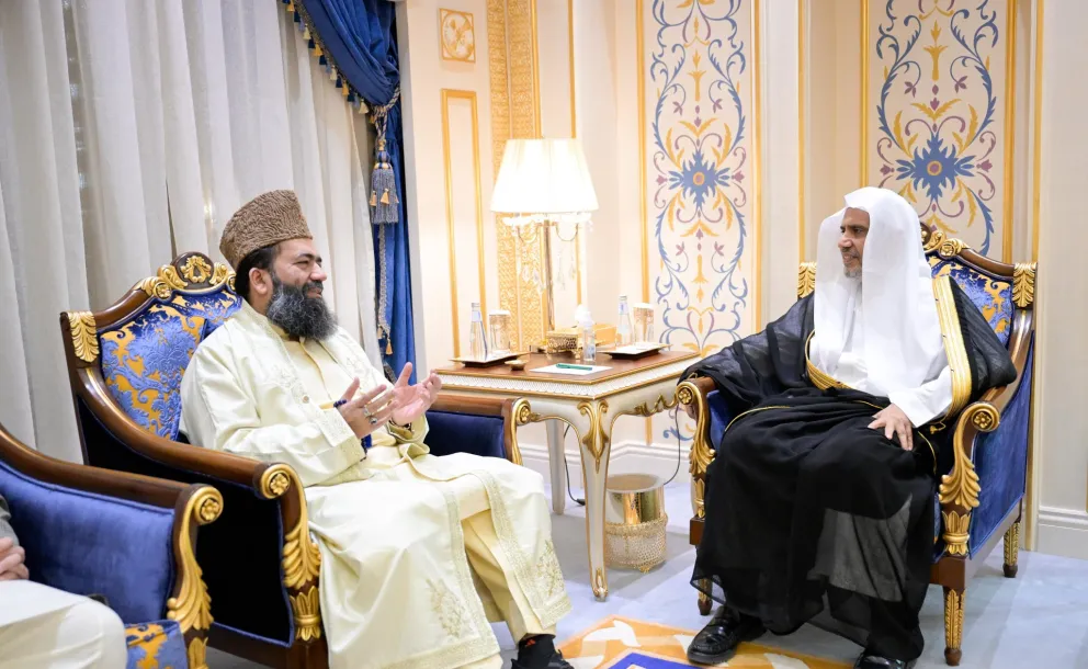 جناب دبیرکل، اقاي دكتر شیخ محمد العیسی،  شامگاه امروز در دفتر خود در مکه مکرمه، میزبان رئیس سازمان ائمه وشورای علمای پاکستان، شیخ عبدالخبیر آزاد