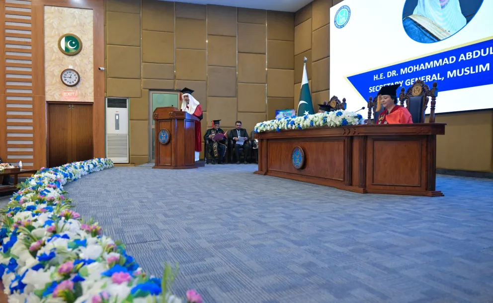 L’Université nationale d’Islamabad a décerné à cheikh Mohammed Al-Issa , Secrétaire général, un doctorat honoris causa en philosophie des relations internationales