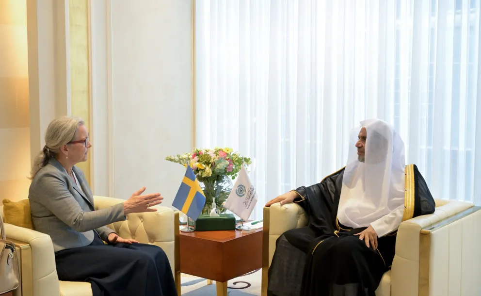 H.E. Sheikh Dr. Mohammed Al-Issa  , Secretary-General of the Muslim World League (MWL) and Chairman of the Organization of Muslim Scholars, received H.E. Ms. Petra Menander, Ambassador of the Kingdom of Sweden to the Kingdom of Saudi Arabia