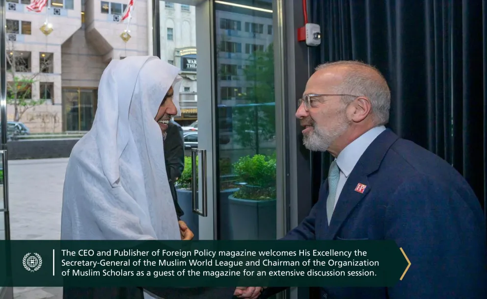 Foreign Policy magazine hosted a discussion session followed by a dinner in honor of His Excellency Sheikh Dr. Mohammed Al-Issa attended by a distinguished group of religious, intellectual, media, and political figures.