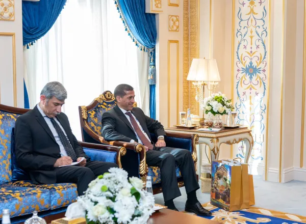 Syekh Dr.Mhmd Alissa bertemu dengan Perwakilan Irak untuk OKI, Konsul Jenderal di Arab Saudi, Prof. Mohammad Al-Naqsybandi
