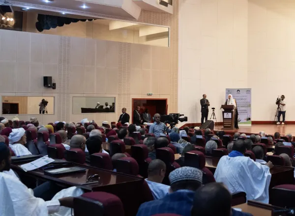 وفي ربوع العاصمة الموريتانية "نواكشوط" برعاية فخامة الرئيس السيد محمد ولد الغزواني. ‏أكَّد إعلان "نواكشوط" الصادر عن مؤتمر السيرة النبوية على أهمية التصدّي للأفكار المتطرفة التي تُعتبَر نواة الصدام والصراع