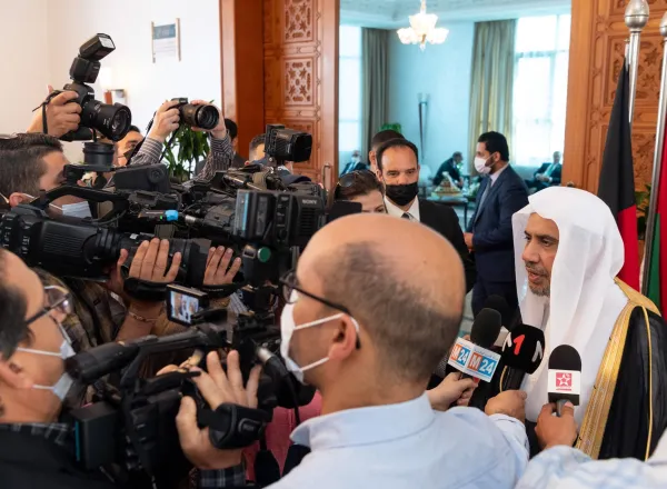 الايسيسكو تكرم معالي الشيخ د. محمد العيسى‬⁩ لجهوده في تعزيز السلام والوئام بين الأمم والشعوب ولخدمته للسيرة النبوية