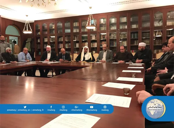 معالي الأمين يلتقي في فيينا مدراءَ "الهيئات" و"المؤسسات" الإسلامية، وعدداً من الفعاليات الغربية من "الباحثين" و"المستشرقين".