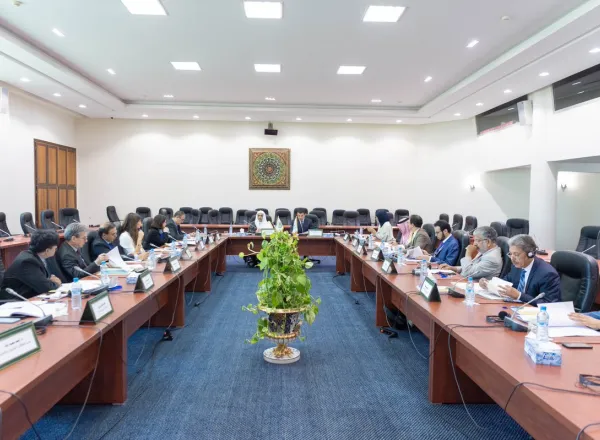 Le D. Mohammad Alissa dirige la délégation de la Ligue lors des réunions communes avec l’ISESCO présidée par le D. Salim El Malik à Rabat en présence de personnalités scientifiques et intellectuelles.