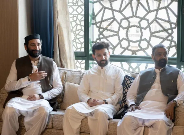 سیکرٹری جنرل،چیئرمین مسلم علماء کونسل شیخ ڈاکٹر محمد العيسى نے پاکستانی سینٹ کے چیئرمین جناب صادق سنجرانی کا استقبال کیا