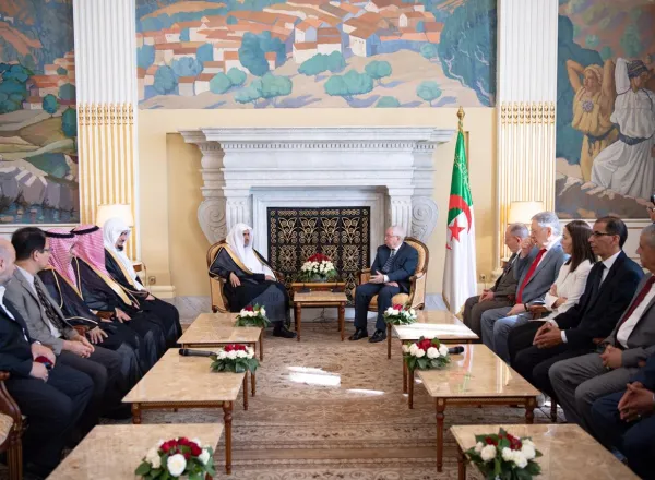 الرابطة توقّع اتفاقية تعاون مع المرجعية الدينية العليا بالجزائر