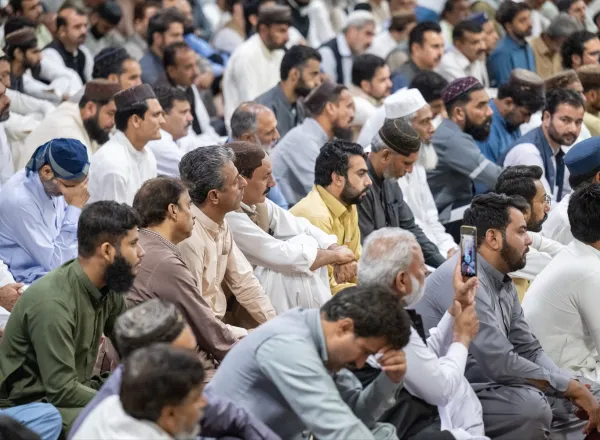 ڈاکٹر العیسی کا پارلیمنٹ و سینیٹ کی جامع مسجد میں خطبۂ جمعہ