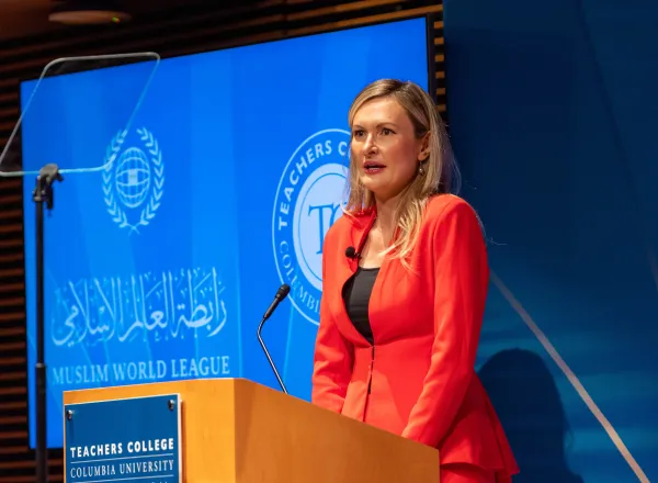 دانشگاه معتبر کلمبیا در مقر خود در نیویورک میزبان یک سمپوزیوم بین المللی برای جناب دبیر کل، دکتر. محمد العیسی در رفع نفرت