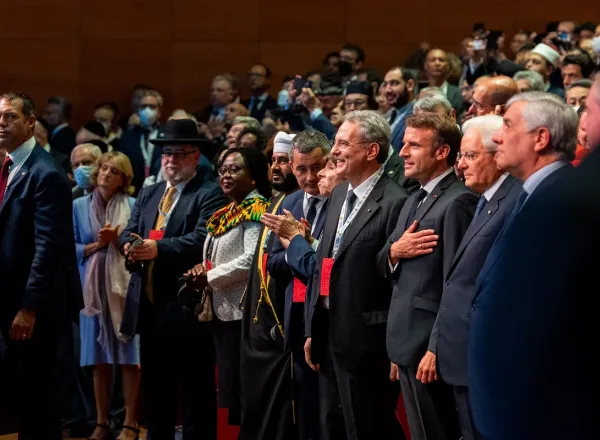 In the opening session, Dr. Al-Issa delivers a speech of the representatives of the Islamic religion in the largest gathering of peace backed by the Vatican and with the participation of the Pope and the Italian and French presidents