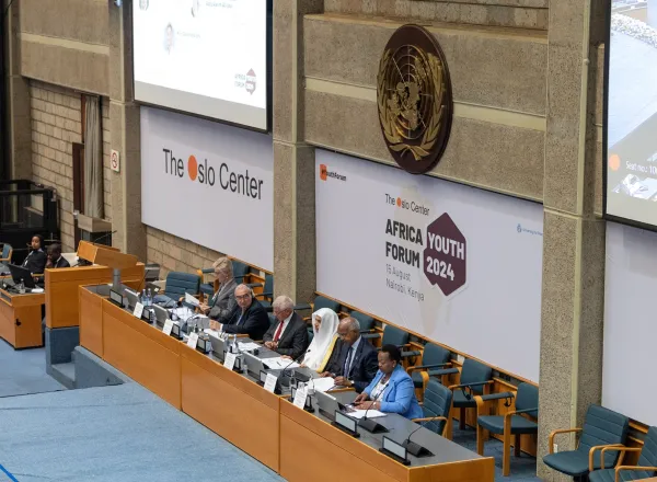 En la sede de las Naciones Unidas en Nairobi, el Secretario General, Presidente de la Comisión de Ulemas, el Sheij Mohammed Al-Issa, fue el invitado de honor del "Foro África para la Juventud"