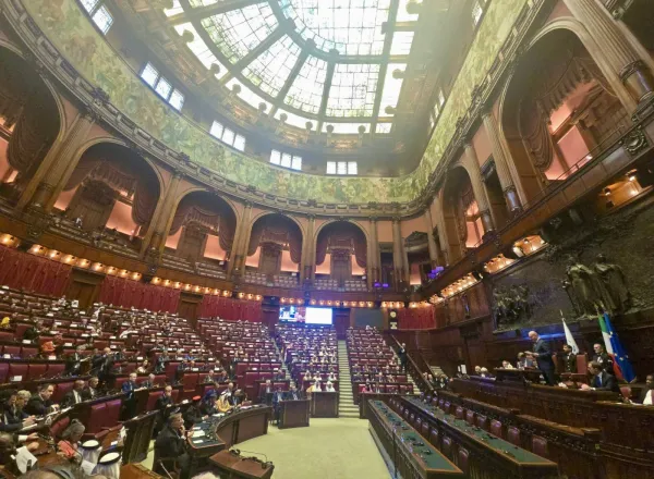 El Subsecretario General encargado de la comunicación institucional, el Sr. Abdelwahab Al-Shehri, pronunció el discurso de la LigadelMundoIslamico durante la segunda conferencia parlamentaria sobre el diálogo interreligioso, organizada por la Unión interp