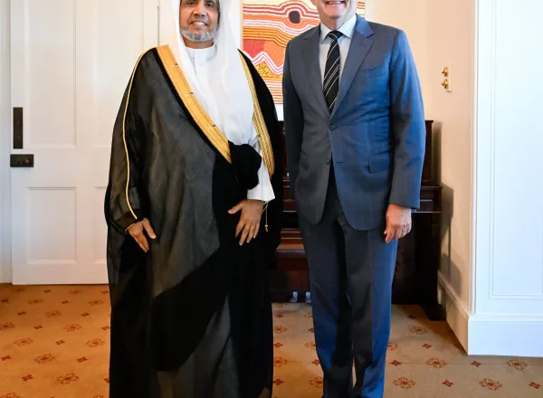 H.E. Mr. Anthony Albanese, Prime Minister of Australia, received H.E. Sheikh Dr. Mohammed Al-Issa , Secretary-General of the Muslim World League (MWL) and Chairman of the Organization of Muslim Scholars