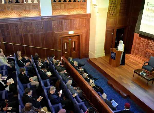 Photos from the opening of the high-level meeting of the Experts Group at the Oxford Centre for Islamic Studies: