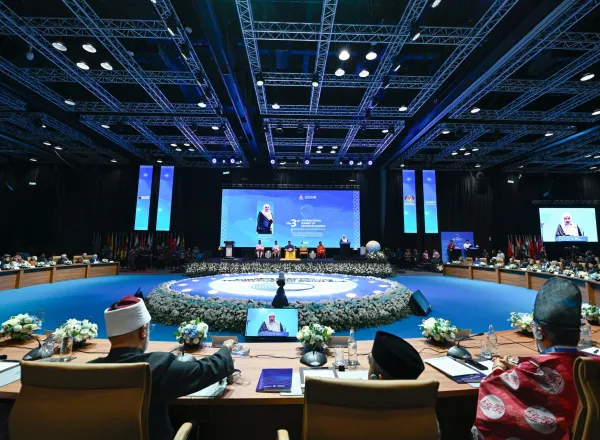 صورٌ من القمة الدولية الثالثة للقيادات الدينية، بمشاركة معالي الأمين العام، رئيس هيئة علماء المسلمين، فضيلة الشيخ د. ⁧‫محمد العيسى‬⁩ ‬⁩ متحدثًا رئيسيًا في حفل الافتتاح