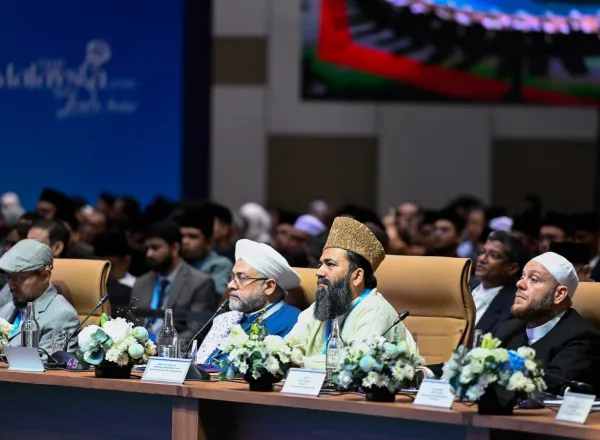 صورٌ من القمة الدولية الثالثة للقيادات الدينية، بمشاركة معالي الأمين العام، رئيس هيئة علماء المسلمين، فضيلة الشيخ د. ⁧‫محمد العيسى‬⁩ ‬⁩ متحدثًا رئيسيًا في حفل الافتتاح
