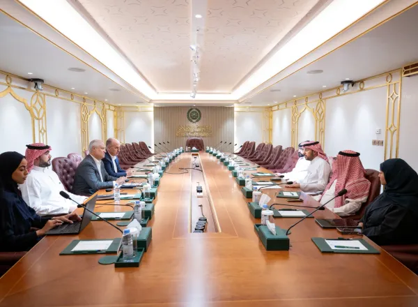 Assistant to the Secretary-General for Corporate Communication, Mr. Abdulwahab Al-Shehri, met with Dr. Khaled Khalifa, UNHCR Representative to the GCC States and Senior Advisor to the High Commissioner, at the MWL headquarters in Riyadh