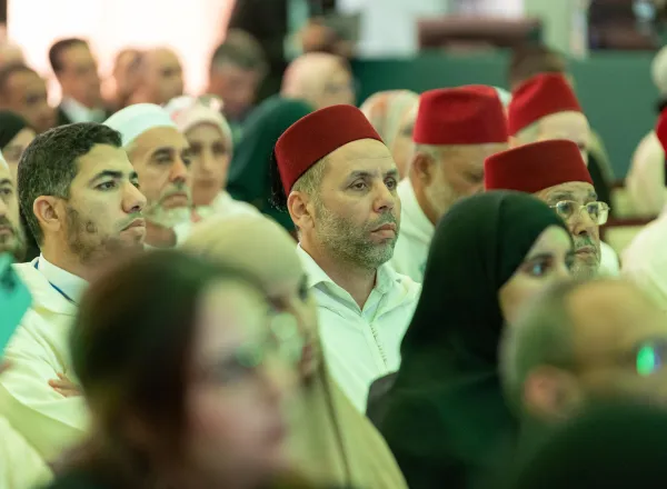 برعاية جلالة ملك المغرب وبتعاون بين رابطة العالم الإسلامي والرابطة المحمدية لعلماء المغرب   د. العيسى يدشن المؤتمر الدولي "الايمان في عالم متغير"