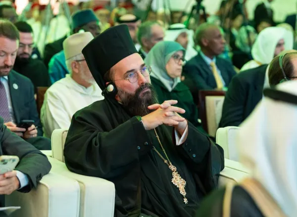 "وثيقة الإيمان في عالَم متغير".. إعلان عالمي يؤكد مركزية الدين في قيام الحضارات وازدهارها وأثره في صياغة أفكار المجتمعات وتقويمها