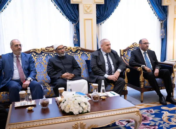 Le Secrétaire général, Président de l’Organisation des savants musulmans,  cheikh  Mohammed Al-Issa a reçu à La Mecque la délégation du Conseil de Coordination Européen (AMMALE)